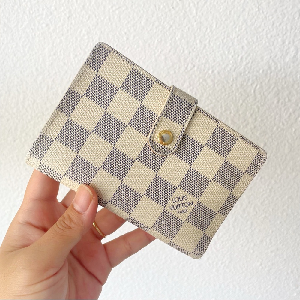 Louis Vuitton Damier Azur Kisslock